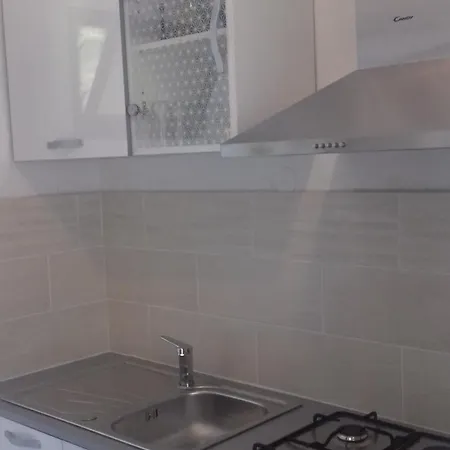 A La Campagne Apartment *